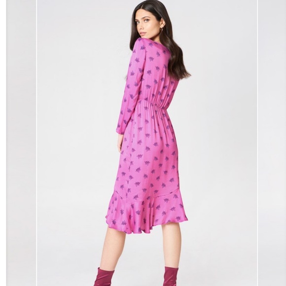 Pink/Floral Long Sleeve Midi Dress w frill detail - Picture 2 of 4